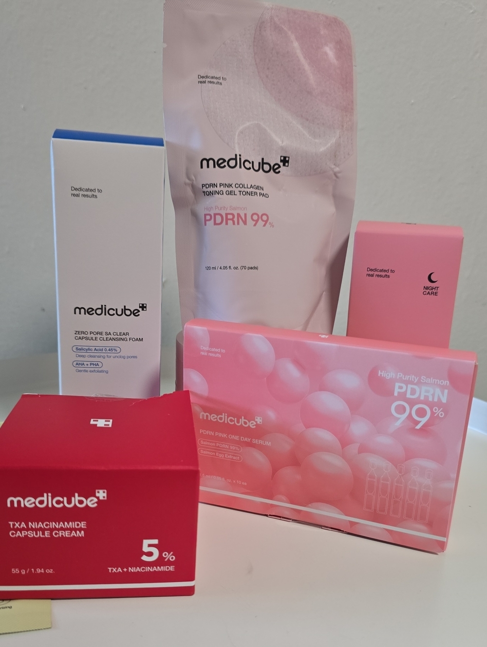 Medicube Pink Collagen Skincare Set - Picture 7 of 8
